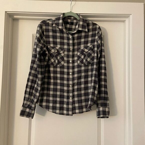 AQUA black/white plaid button-up w/ double pockets - Picture 1 of 2